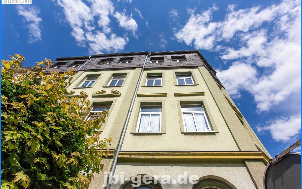 große 5 Raum nach Sanierung im 4.OG zu vermieten