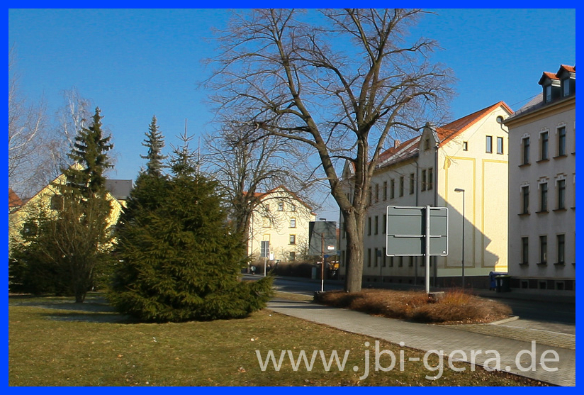Mehrfamilienwohnhaus mit Renditereserve!