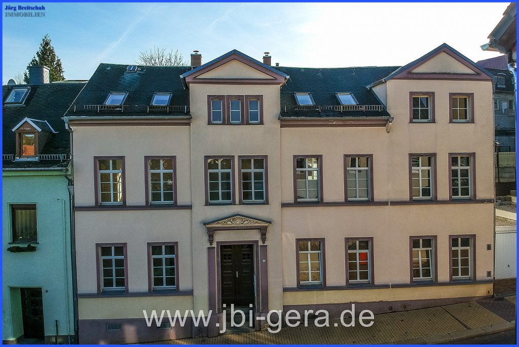 ***sanierungsbedürftiges Kulturdenkmal in guter Lage von Meerane zu verkaufen, geteilt nach WEG***