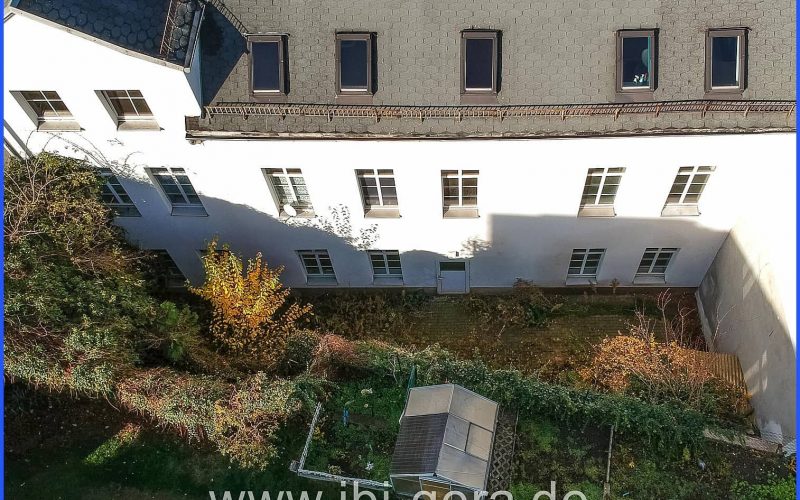 Rückansicht mit Hof