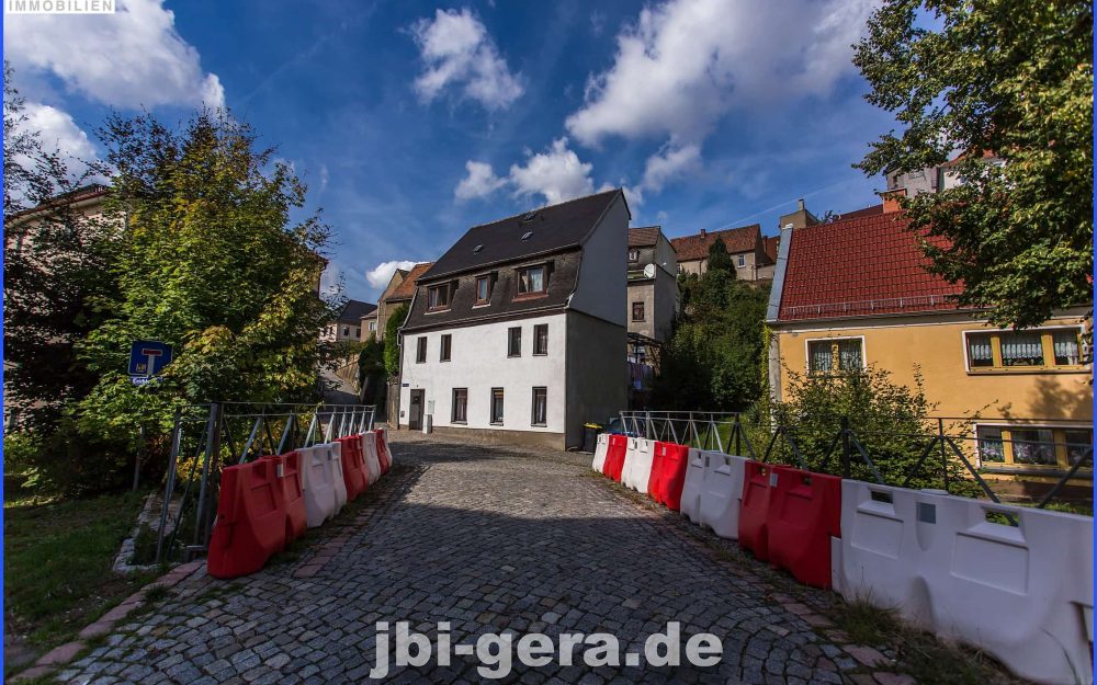 ***Renditekracher: 9,86 *** Mehrfamilienhaus in Ronneburg zu verkaufen