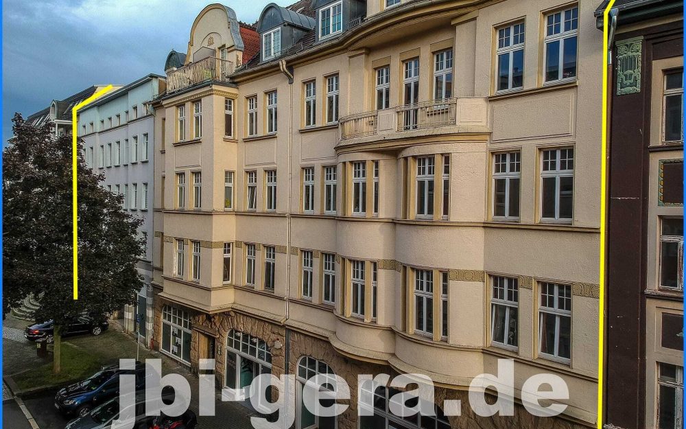 Vier prachtvolle Wohn- und Geschäftshäuser im Zentrum der Hochschulstadt Gera zu verkaufen.