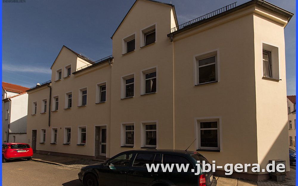 Solide, gepflegtes Mehrfamilienhaus in Crimmitschau