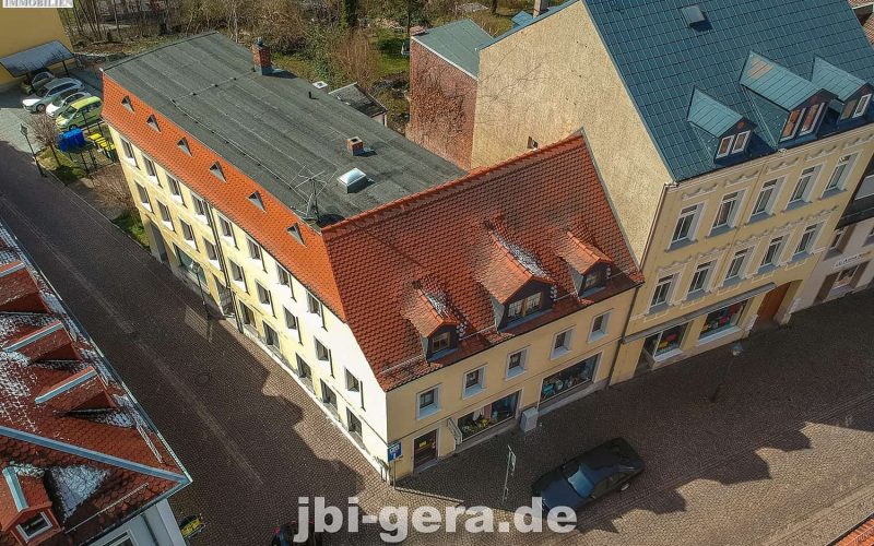 Ansicht mit Wohnumfeld