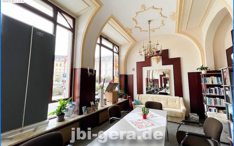 1425 Innenfoto_Gewerbeeinheit im EG