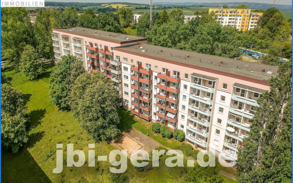 Top gepflegte Wohnanlage mit Balkonen, gutes Mieterklientel, Fernwärme, Energiewert B 66 kWh (qm*a)