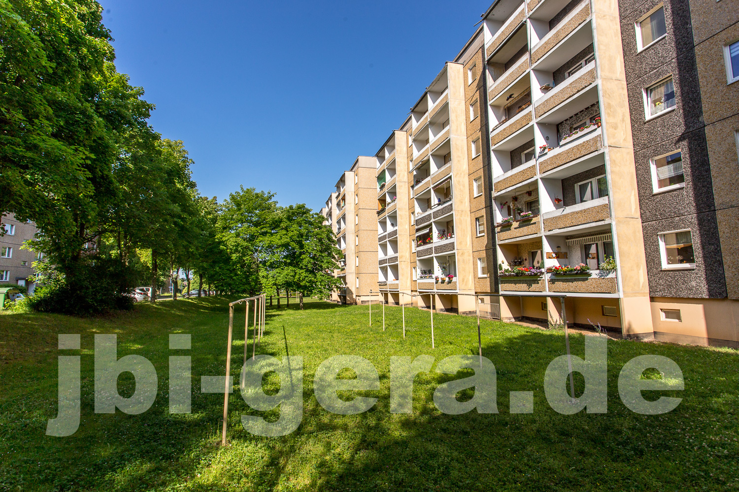 Hochschulstadt Gera – Wohnanlage 92 Einheiten mit Balkonen – Fernwärme (C) Rendite 10,82% (soll) Hochschulstadt Gera – Wohnanlage 92 Einheiten mit Balkonen – Fernwärme (C) Rendite 10,82% (soll)