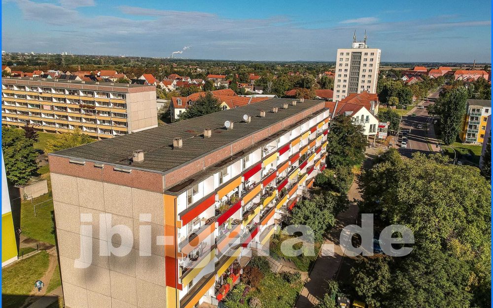 Wohnanlage in Bad Dürrenberg: 120 WE mit Balkon, 47 Stellplätze, nur 25 km von Leipzig