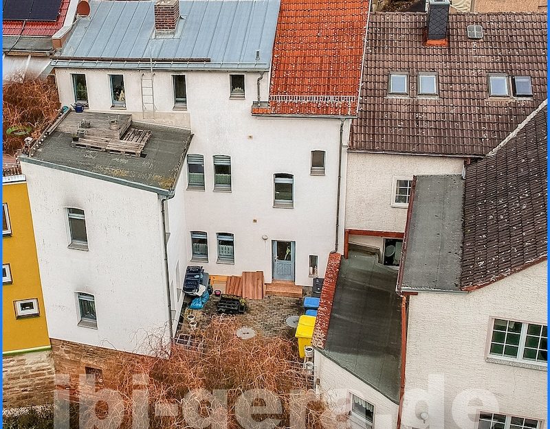 Vermietetes Mehrfamilienhaus-nur wenige Minuten von Jena entfernt- mit Blick ins Grüne zu verkaufen!