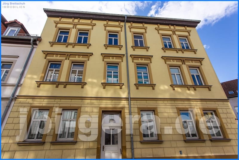 Attraktive Kapitalanlage: MFH -7 WE – mit Balkon, Kein Sanierungsstau, in zentraler Lage