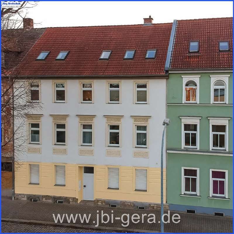 7 Familienhaus mit Restarbeiten im EG, inklusive  diversen Baumaterial zu verkaufen!