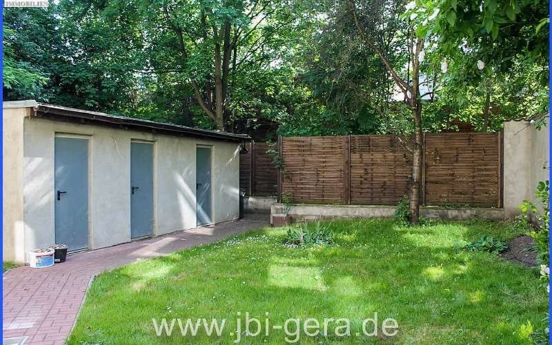 Grundtück mit Schuppen