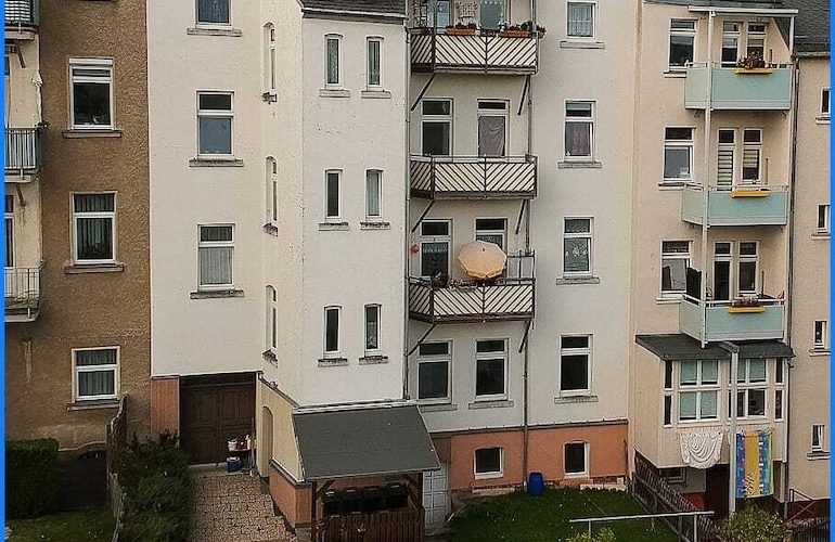 Außenfotos_ Ruckansicht, Gebaude