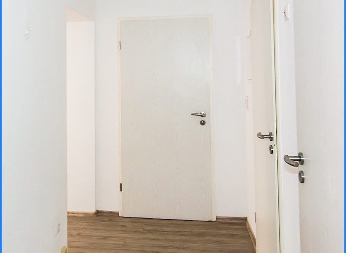 Innenfotos EG Flur Bild1 Kopie