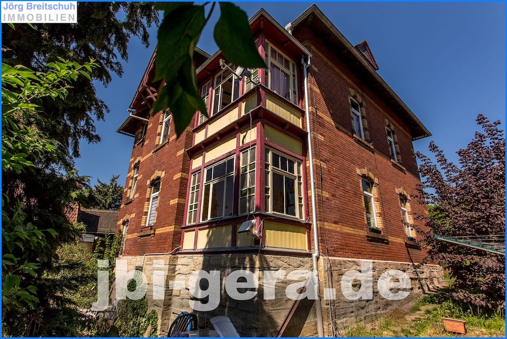 Attraktives, vollvermietetes 3-Familienhaus in bester, ruhiger Wohnlage in Stadtroda Attraktives, vollvermietetes 3-Familienhaus in bester, ruhiger Wohnlage in Stadtroda